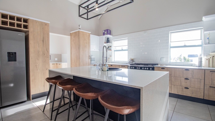 To Let 3 Bedroom Property for Rent in Blue Lagoon Western Cape